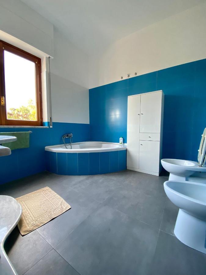 Casa Vacanze Eden آتْشّي كاستيلّو المظهر الخارجي الصورة