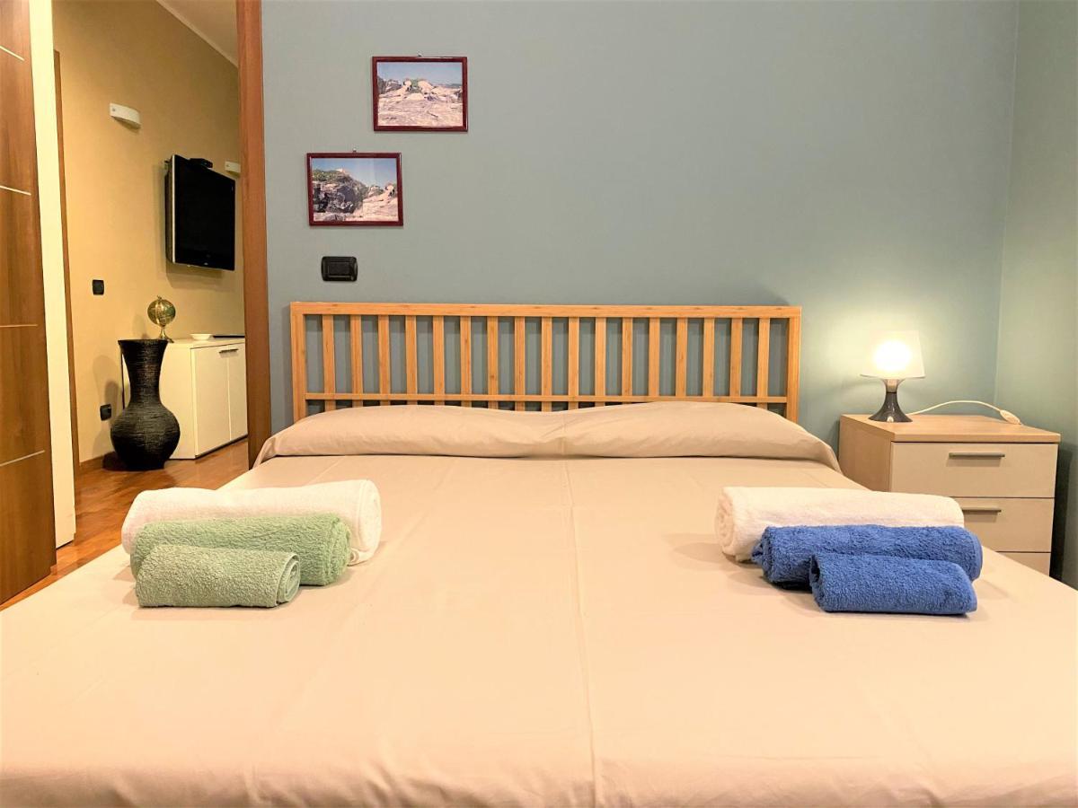 Casa Vacanze Eden آتْشّي كاستيلّو المظهر الخارجي الصورة